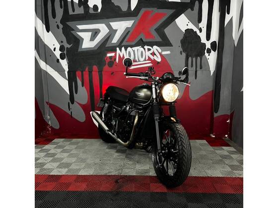 TRIUMPH SPEED TWIN 900 TRIUMPH SPEED TWIN 900